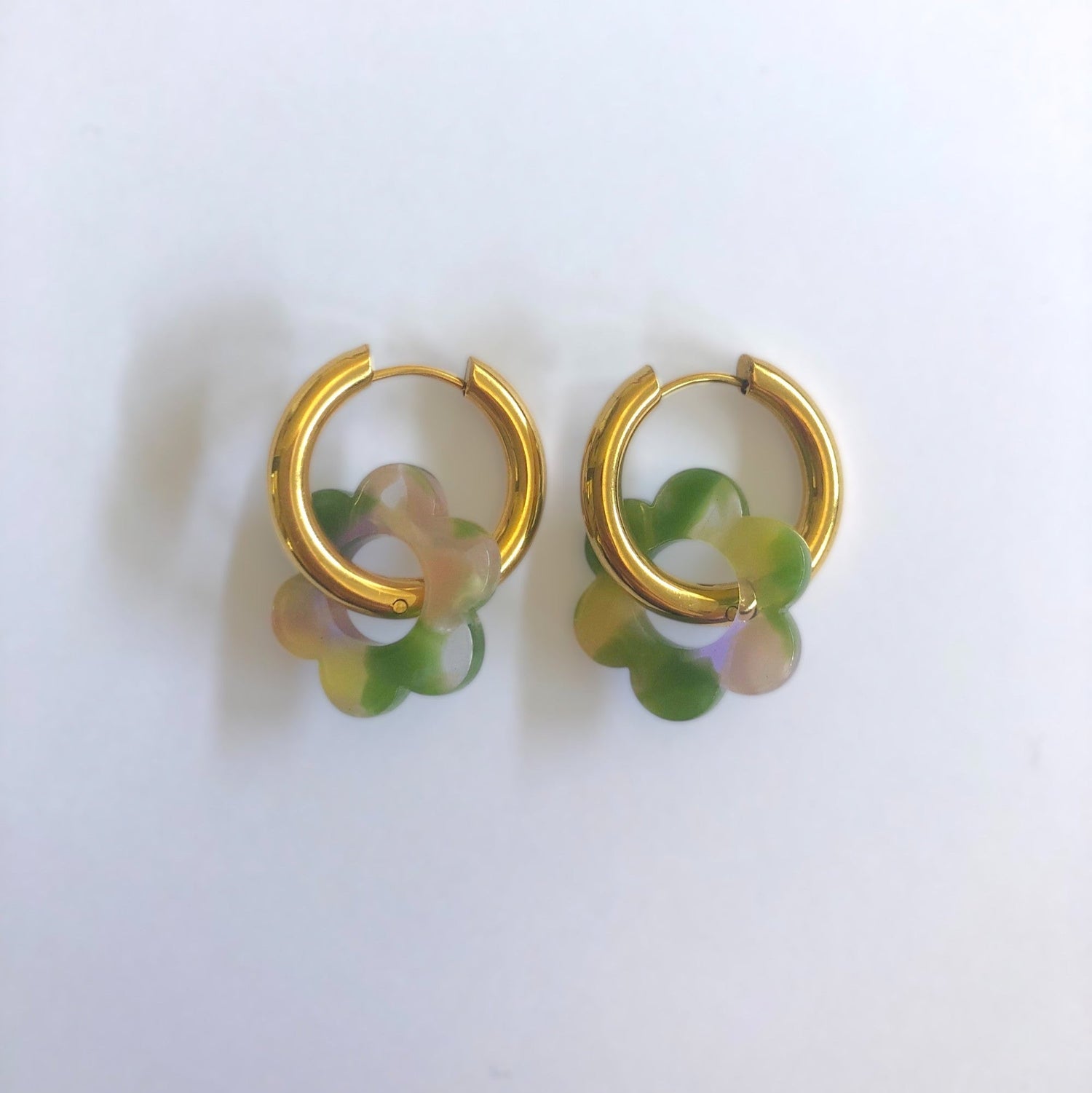 BOUCLES D'OREILLES