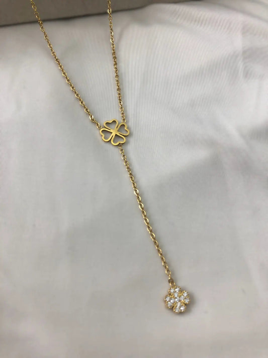 Collier Romane M E N I Z A