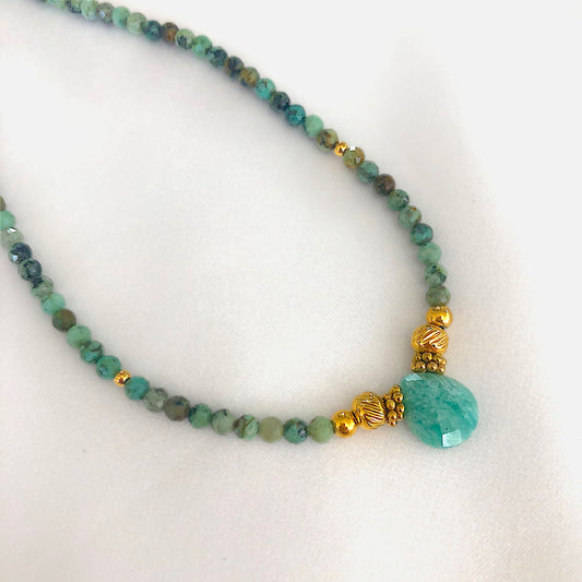 Collier Nia
